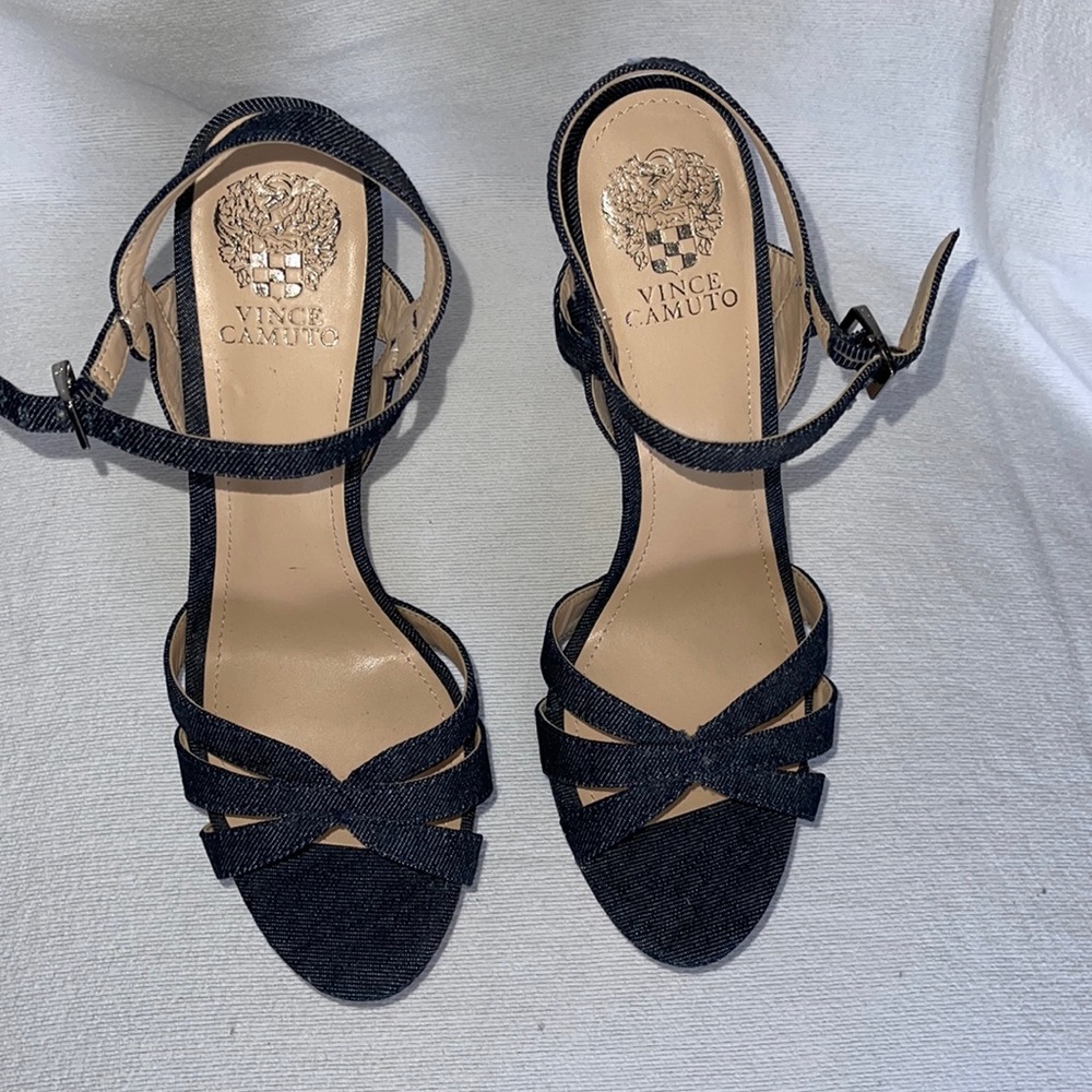Vince Camuto Denim Platform Heeled Sandals Size 9.5 M (New never worn no box)